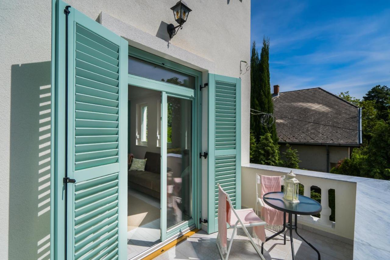 Harmony Boutique Villa Шиофок Экстерьер фото