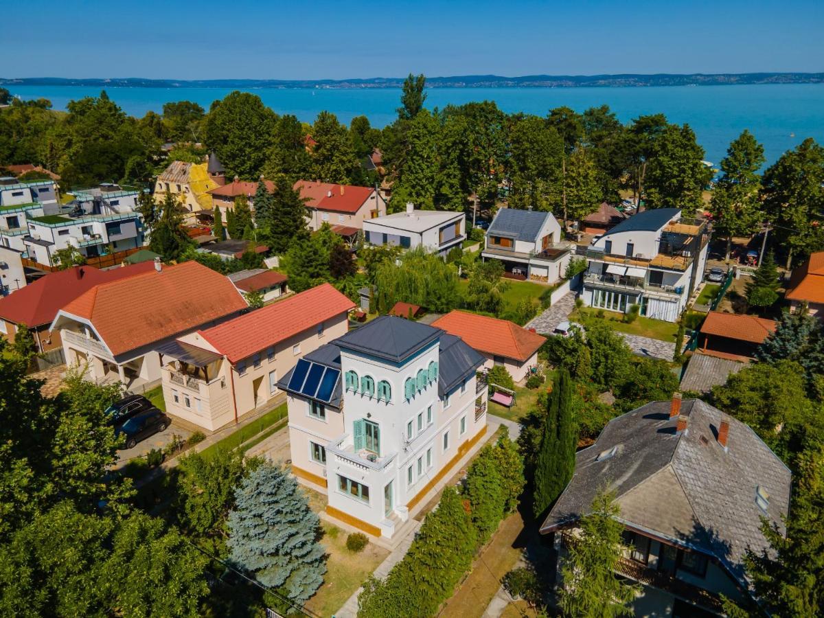 Harmony Boutique Villa Шиофок Экстерьер фото