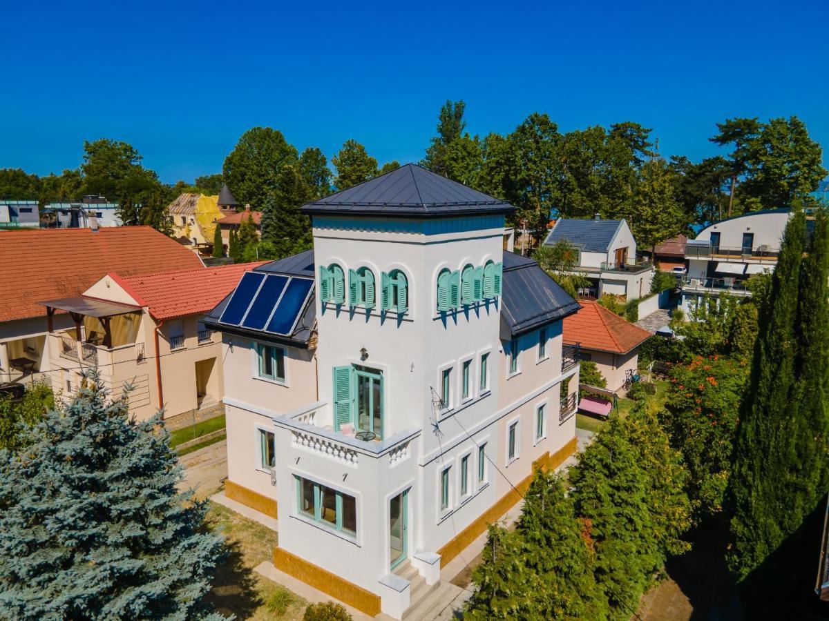 Harmony Boutique Villa Шиофок Экстерьер фото
